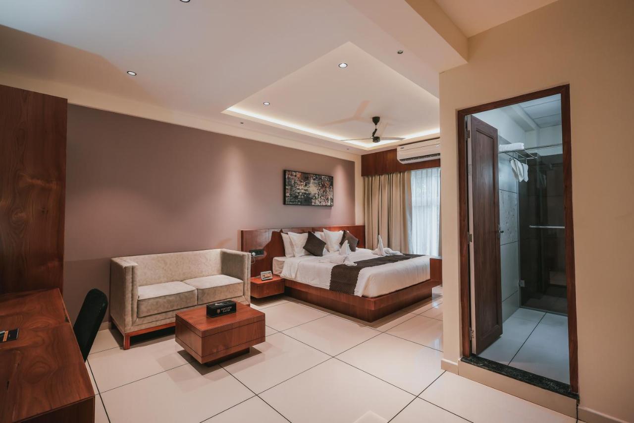 Kāsaragod Fortview Suites מראה חיצוני תמונה
