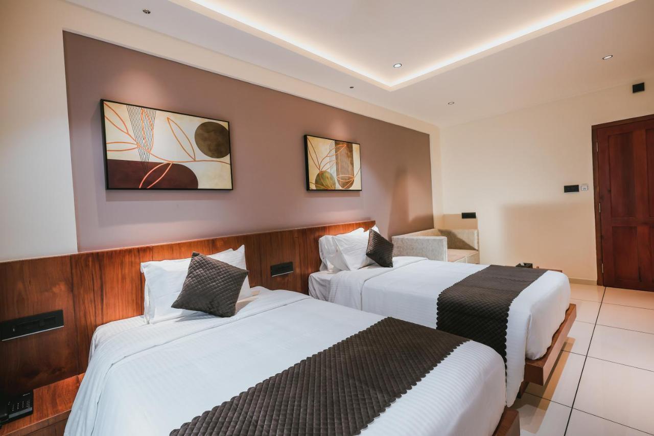 Kāsaragod Fortview Suites מראה חיצוני תמונה