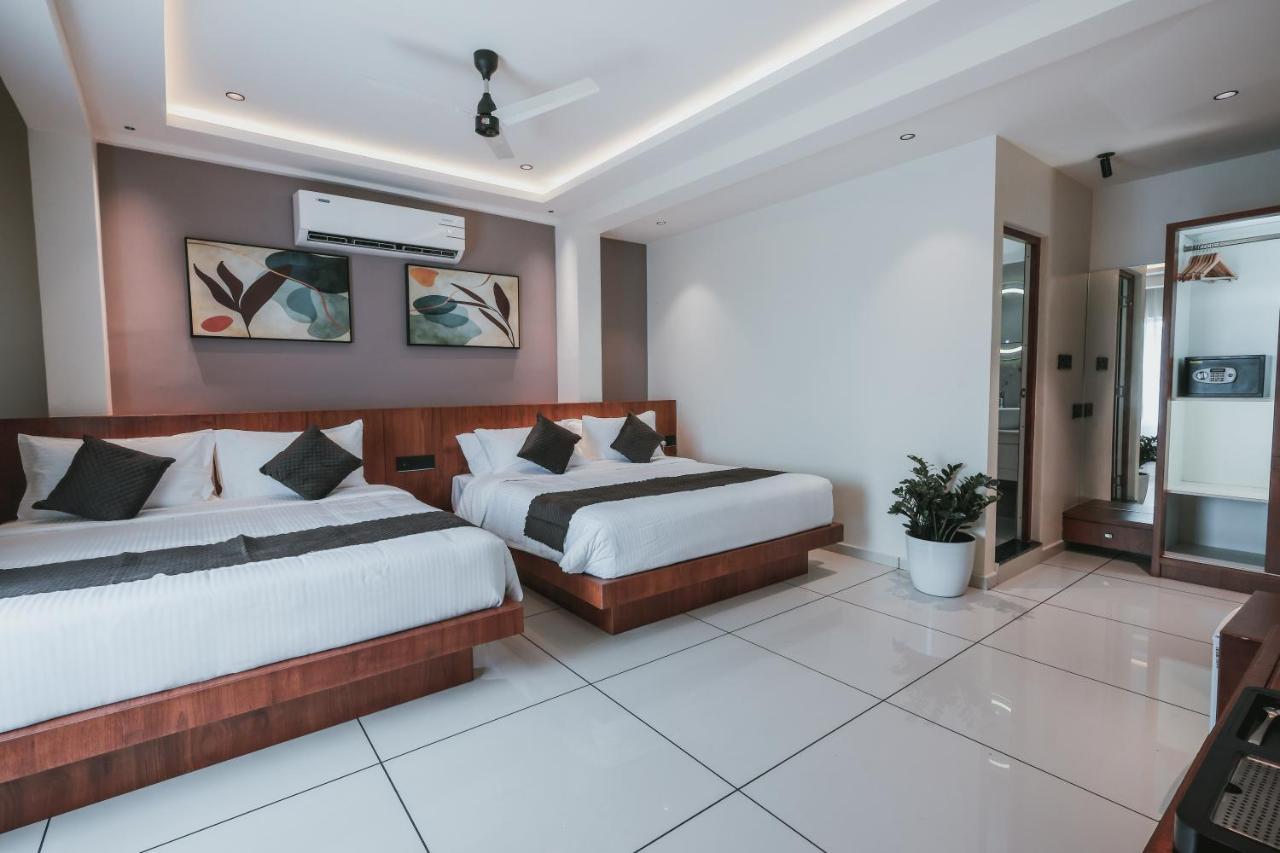 Kāsaragod Fortview Suites מראה חיצוני תמונה