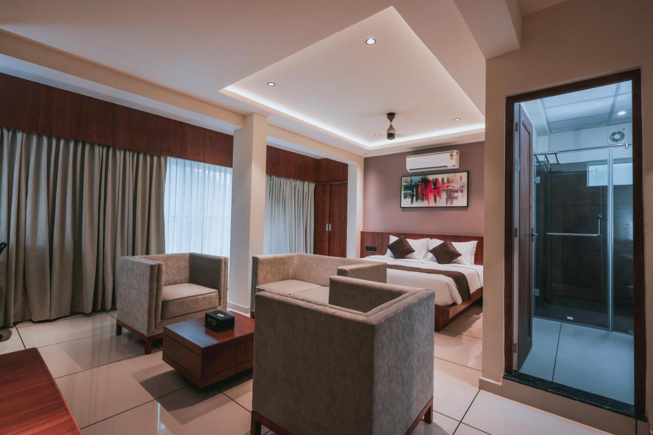 Kāsaragod Fortview Suites מראה חיצוני תמונה